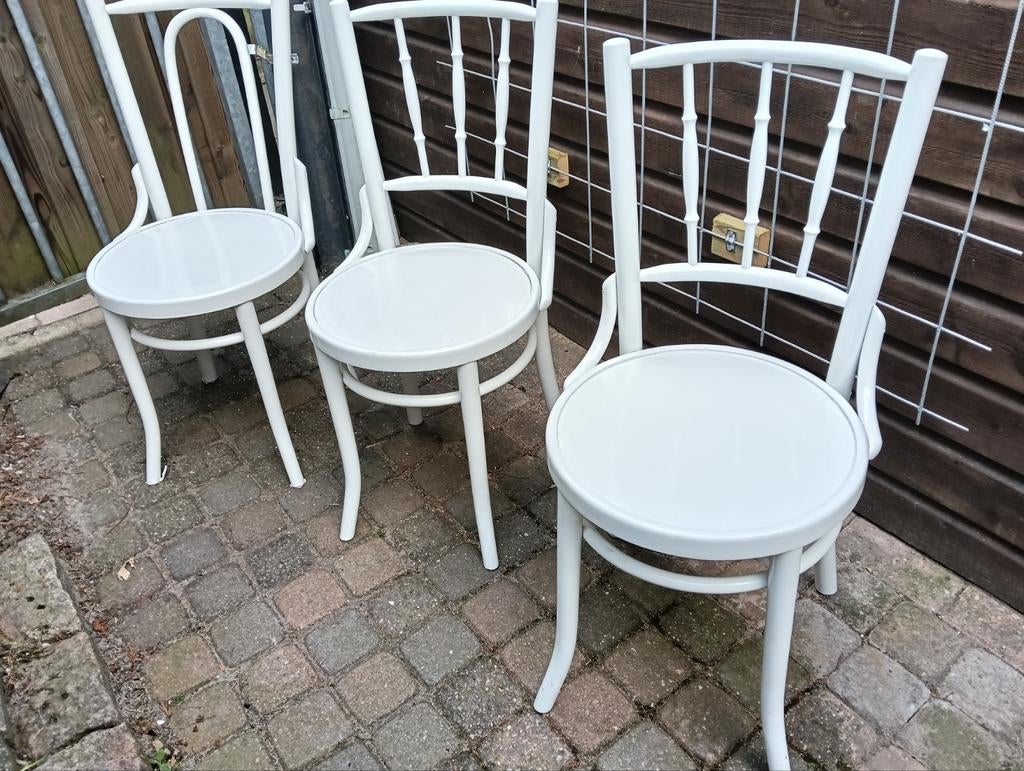 3 houten stoelen Gratis, Ophalen, Gebruikt, Hout