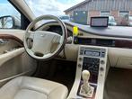 Volvo V70 2.5T Kinetic | LEder + Navi + Clima + Cruise nu, Voorwielaandrijving, Beige, Leder en Stof, 2521 cc