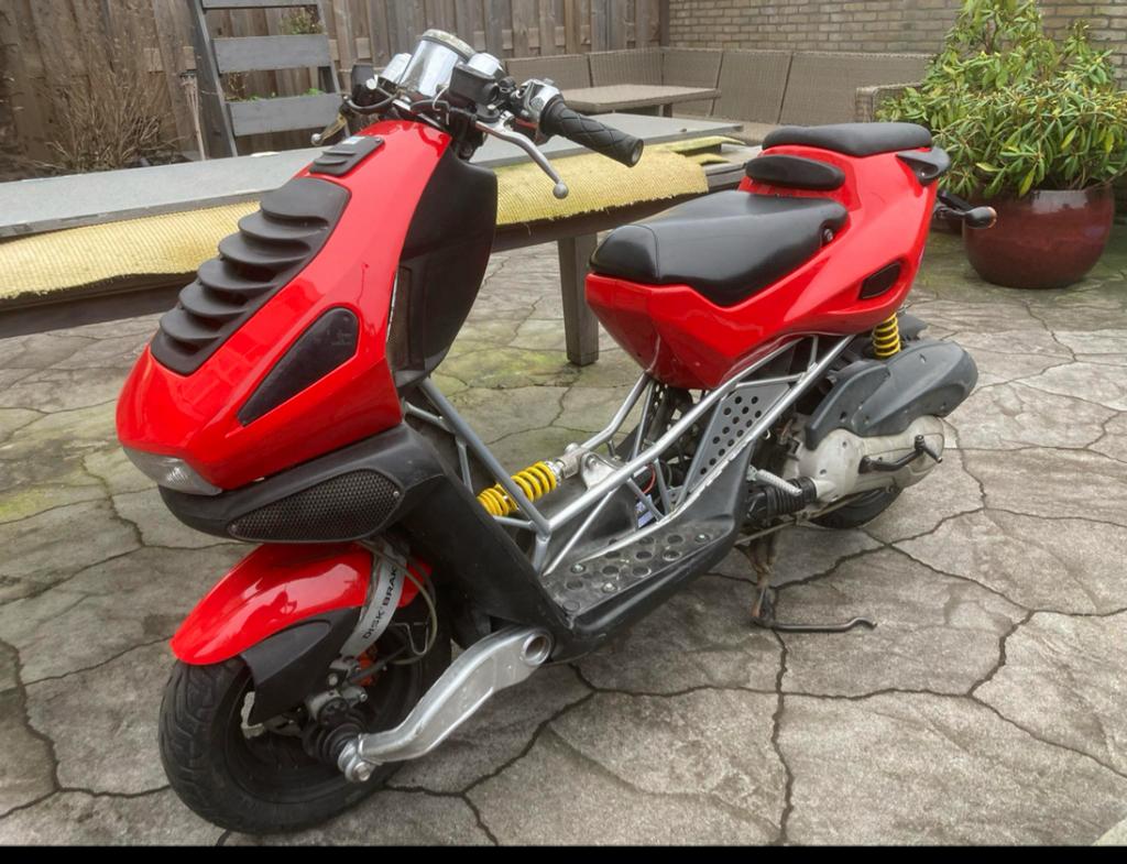 Italjet dragster gezocht. Onderdelen en partijen, Ophalen, Zo goed als nieuw