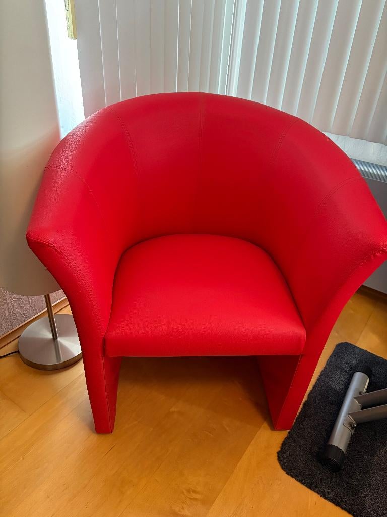 Rode leren kuipstoel, Ophalen, Leer, Zo goed als nieuw, Modern