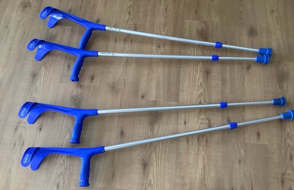 Krukken, handi grip pro, douche hoes voor been, sokken hulp, Ophalen of Verzenden