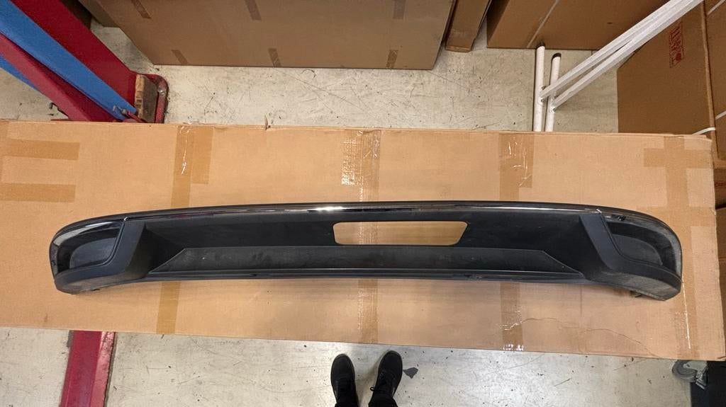 Originele Diffuser voor Volkswagen Golf 7.5 6 807 568.R, Auto-onderdelen, Gebruikt, Volkswagen, Ophalen of Verzenden, Achter
