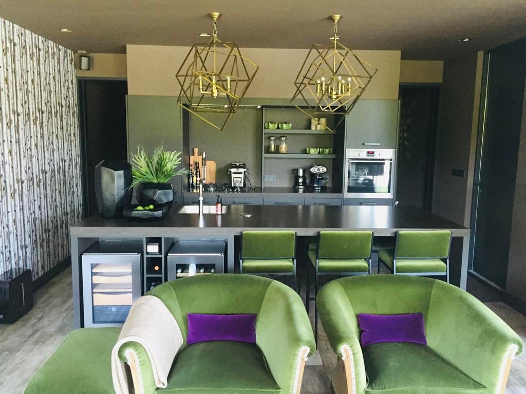 Keuken met spoeleiland, miele vaatwasser en inbouwapparatuur, Huis en Inrichting, Keuken | Complete keukens, Ophalen, Overige typen