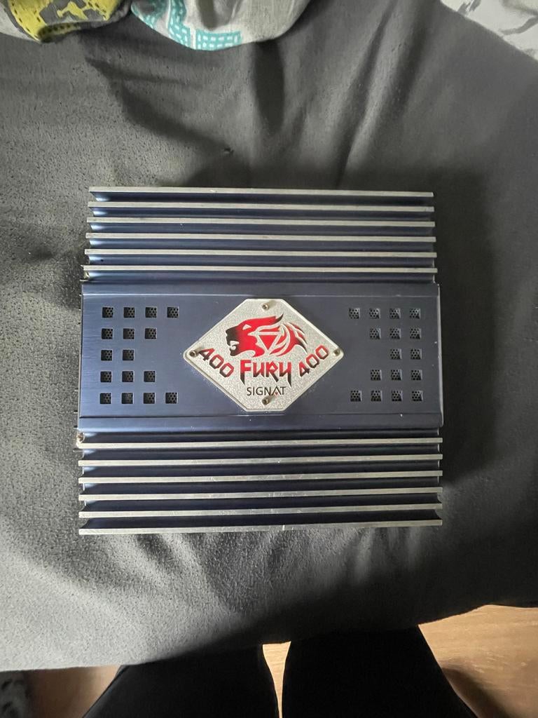 Signat Fury 400 versterker, Ophalen of Verzenden, Gebruikt
