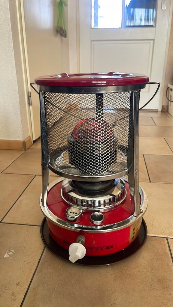 Petroleum kachel, Huis en Inrichting, Kachels, Ophalen of Verzenden, Zo goed als nieuw, Overige brandstoffen, Petroleumkachel