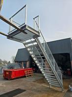 Robuuste gegalvaniseerde stalen trap met bordes nor029, Doe-het-zelf en Verbouw, Ladders en Trappen, Ophalen, Gebruikt, Trap, 2 tot 4 meter