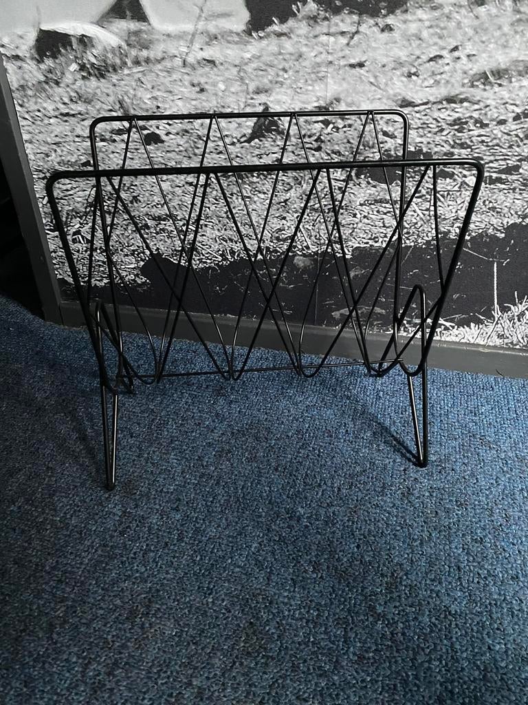 Retro kranten/ tijdschrift bak, Ophalen, Zo goed als nieuw