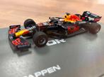 Spark 1:43 RedBull RB16B Verstappen Abu Dhabi 2021 Champion, Ophalen of Verzenden, Zo goed als nieuw, Auto, Overige merken