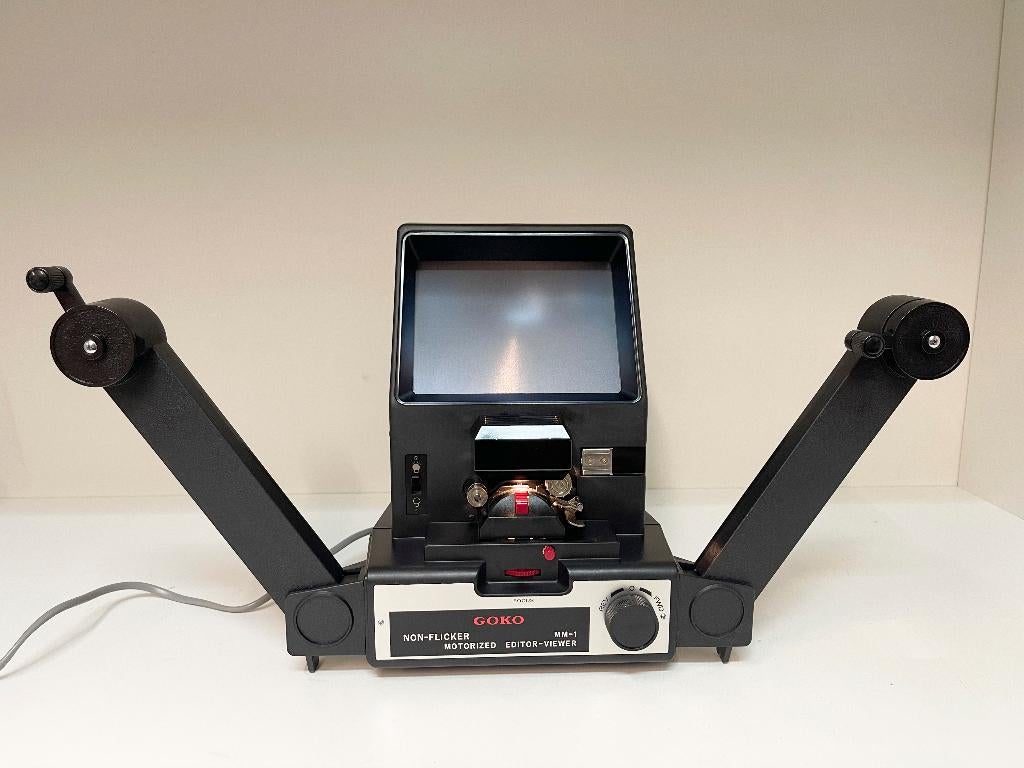 GOKO EDITOR VIEWER MM-1 (SUPER8/SINGLE8) Serie 118034, Verzamelen, Fotografica en Filmapparatuur, N, N, Ophalen of Verzenden, Projector
