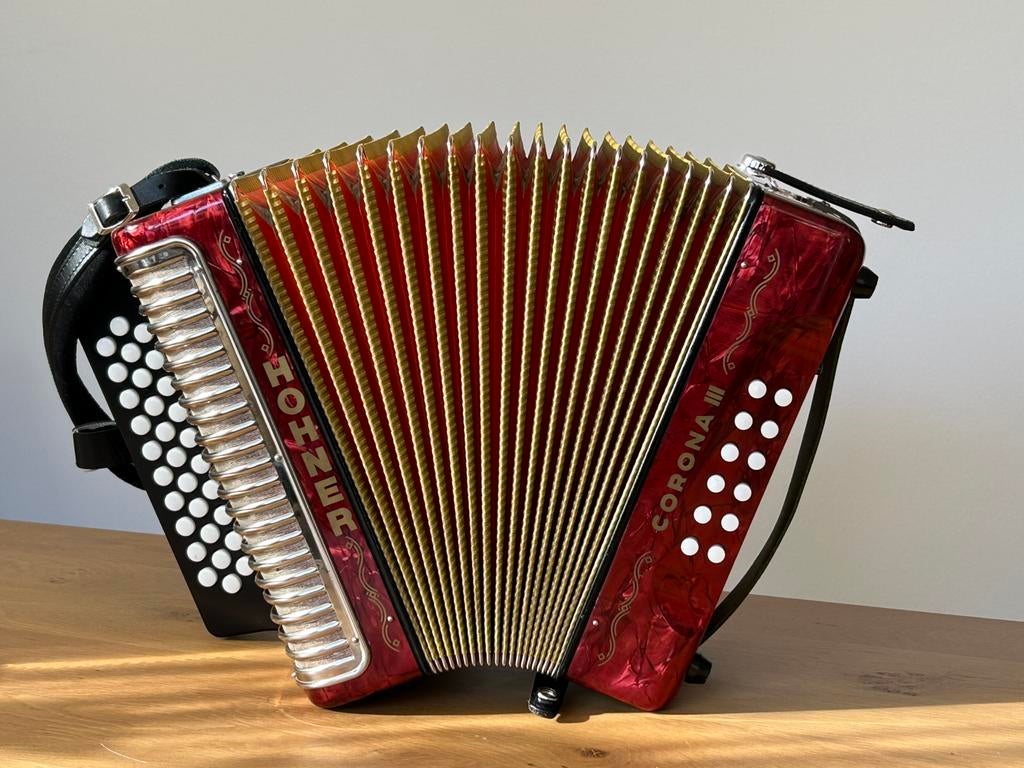 Hohner Harmonica - Corona III.  GCF gestemd, in goede staat., Ophalen, Zo goed als nieuw