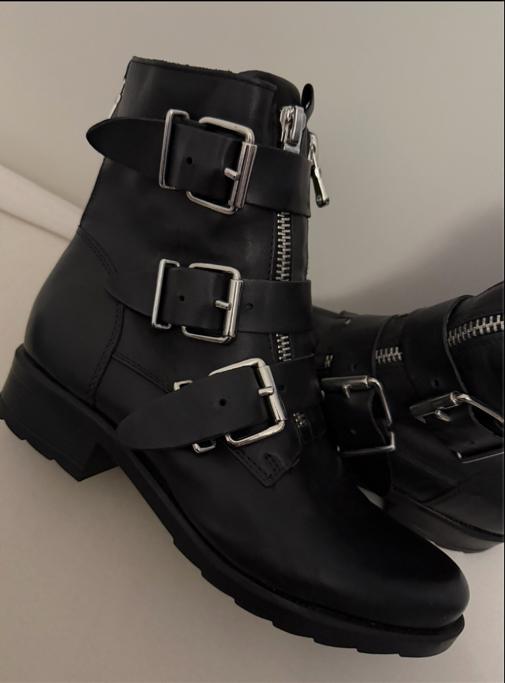 Dames laarzen Echt leder nieuw, Ophalen of Verzenden, Zo goed als nieuw, Zwart, Hoge laarzen