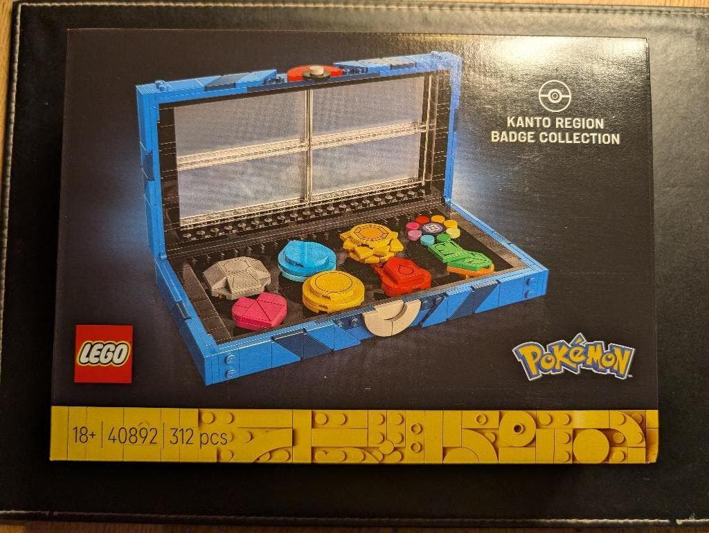 Lego 40892 Pokémon Kanto Region Badge Collection, Lego, Nieuw, Ophalen of Verzenden, Complete set