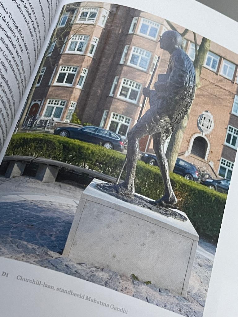 De Amsterdamse Rivierenbuurt 100 jaar schoonheid & schuld, Ophalen of Verzenden, Nieuw