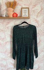 Middellange jurk maat M, Maat 38/40 (M), Ophalen of Verzenden, Zo goed als nieuw, Knielengte