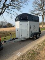 Henra 1,5 paards trailer special edition 2017 zadelkamer, Ophalen, Zo goed als nieuw, Aluminium, 2-paards trailer