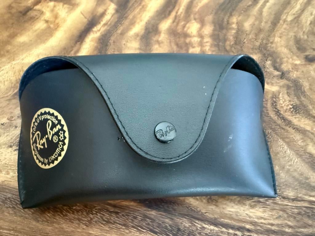 Ray ban zonnebril, Sieraden, Tassen en Uiterlijk, Zonnebrillen en Brillen | Dames, Ophalen, Zo goed als nieuw, Ray-Ban