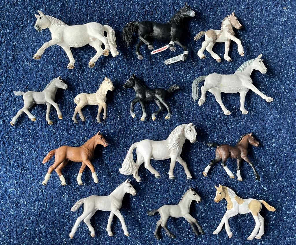 Schleich Horse Club paarden 9, Ophalen of Verzenden, Zo goed als nieuw