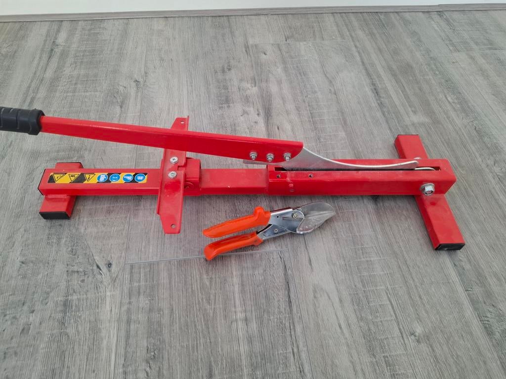 Plintenknipper en laminaatknipper set, Doe-het-zelf en Verbouw, Ophalen of Verzenden, Gebruikt