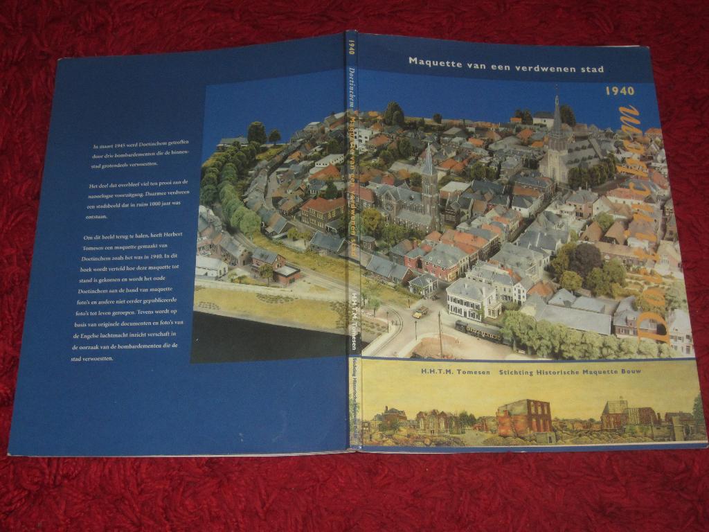 Doetinchem - Maquette van een verdwenen stad., Tweede Wereldoorlog, Ophalen of Verzenden, Zo goed als nieuw, Overige onderwerpen