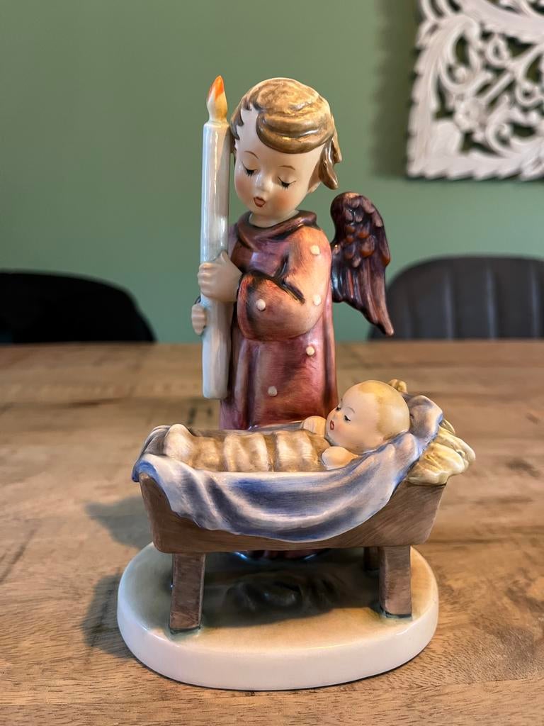 Goebel Hummel Beeldje: Engel met Kindje Jezus, 17cm, Verzamelen, Ophalen of Verzenden, Gebruikt, Hummel