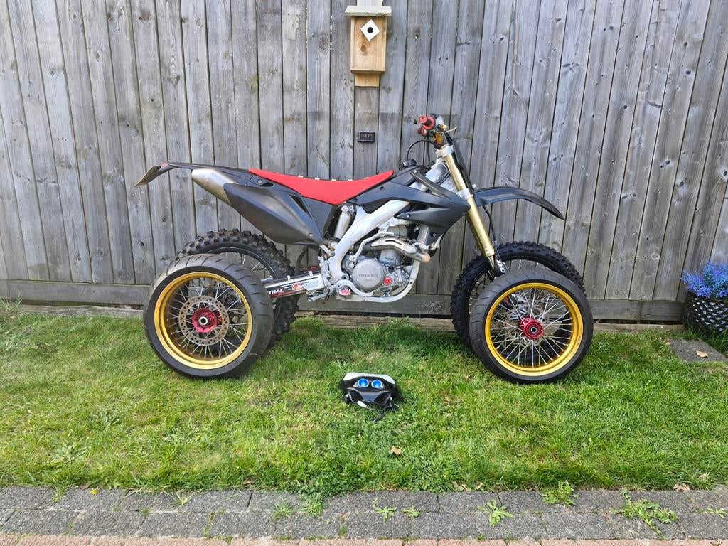Honda CRF 450 Enduro 2005 (met lekke koppakking), Motoren, 450 cc, Occasion, Particulier, Overig