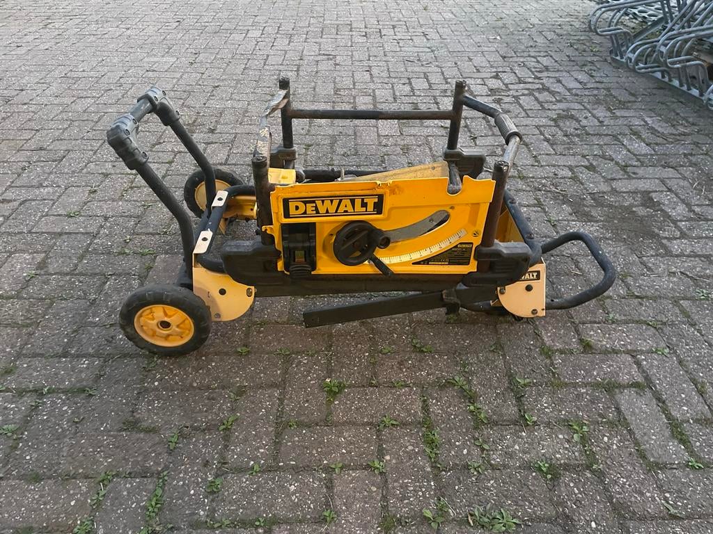 DeWalt DWE7491-QS onderstel, Ophalen, Gebruikt, Cirkelzaag, 70 mm of meer