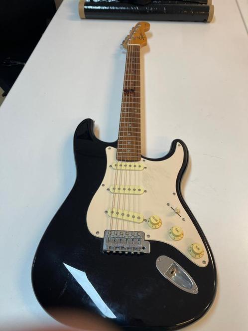 Squier Strat elektrische gitaar s/n CY98100343, Muziek en Instrumenten, Snaarinstrumenten | Gitaren | Elektrisch, Gebruikt, Solid body