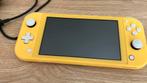 Nintendo switch lite incl mario kart, Spelcomputers en Games, Spelcomputers | Nintendo Switch Lite, Ophalen of Verzenden, Zo goed als nieuw