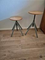 Krukjes     bijzettafeltjes planten tafeltjes, Huis en Inrichting, Krukjes, Ophalen, In hoogte verstelbaar, Gebruikt, IJzer