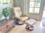 Stressless leren Fauteuil + Hocker - Kantelbaar & Draaibaar, Huis en Inrichting, Fauteuils, Ophalen, Gebruikt, Minder dan 75 cm