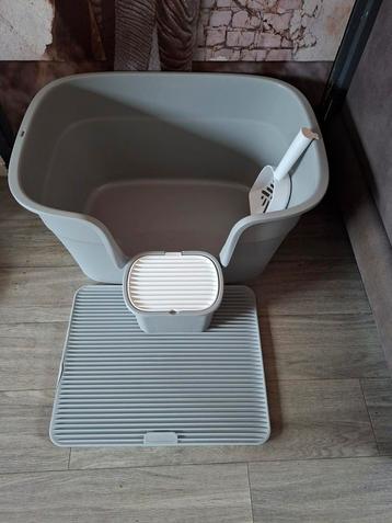 Nieuwe Kattenbak grijs beschikbaar voor biedingen