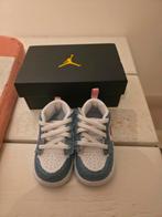 Nike Jordan 1 low alt SE cobalt bliss/pink maat 19.5 zgan, Ophalen of Verzenden, Zo goed als nieuw, Jongetje of Meisje, Schoentjes