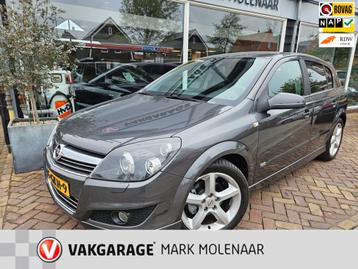 Opel Astra 1.8 Cosmoautomaat,OPC-LINE uniek! beschikbaar voor biedingen