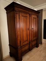 Antiek eikenhouten linnenkast, Ophalen