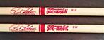 DRUMSTOKKEN Rick Latham Pro-Mark TX717 HOUTEN TIP, Ophalen of Verzenden, Nieuw, Drums of Percussie