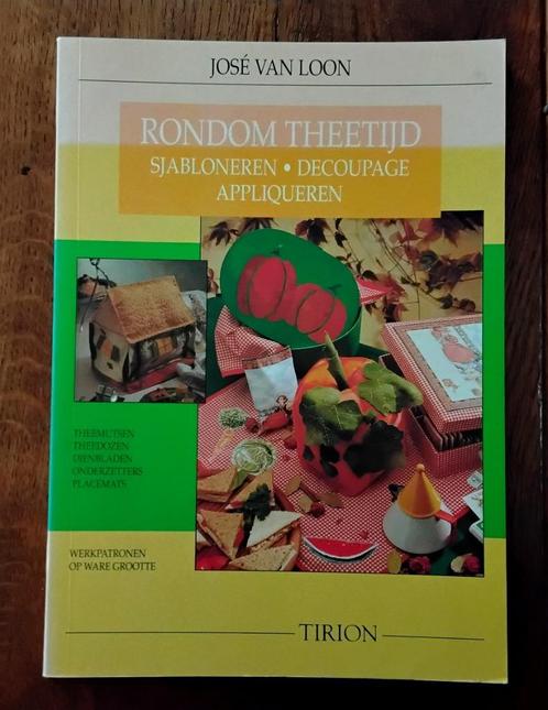 Rondom theetijd - sjabloneren - decoupage - appliqueren, Boeken, Hobby en Vrije tijd, Zo goed als nieuw, Overige onderwerpen, Ophalen of Verzenden