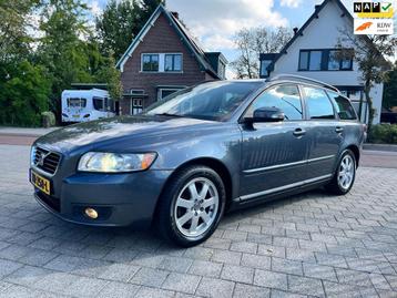 Volvo V50 1.8 125 PK Youngtim Ecc Trekh Xenon Isofix NW APK beschikbaar voor biedingen