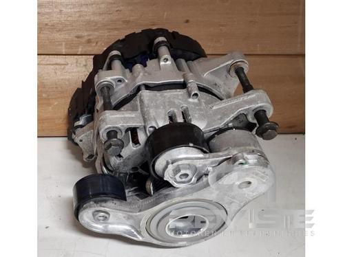 Dynamo van een Landrover Range Rover, Auto-onderdelen, Motor en Toebehoren, Land Rover, Gebruikt, 3 maanden garantie, Ophalen of Verzenden
