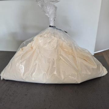 Nitraathars 5 liter voor het aquarium  beschikbaar voor biedingen