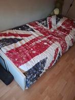 Goed bed met 2 laden, Huis en Inrichting, Ophalen, Zo goed als nieuw, Eenpersoons