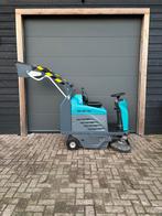 Veegmachine | Tennant S880 | BJ2024 | Hooglosser, Doe-het-zelf en Verbouw, Reinigingsmachines, Ophalen of Verzenden, Zo goed als nieuw