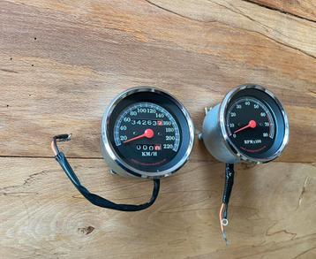 KM en Toerenteller set HD OEM.  beschikbaar voor biedingen