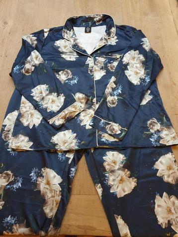 Sylvie Meis pyjama beschikbaar voor biedingen