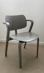 Artek Aslak Stoel Ilmari Tapiovaara 1958 showrmodel nieuw, Ophalen, Artek fins design, Nieuw, Hout
