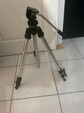 Monfrotto model 128 statief  144 camera fototoestel beschikbaar voor biedingen