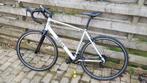 Triban sportieve (race)fiets maat L - evt. met fietsendrager, Ophalen, Zo goed als nieuw, 28 inch, Overige merken