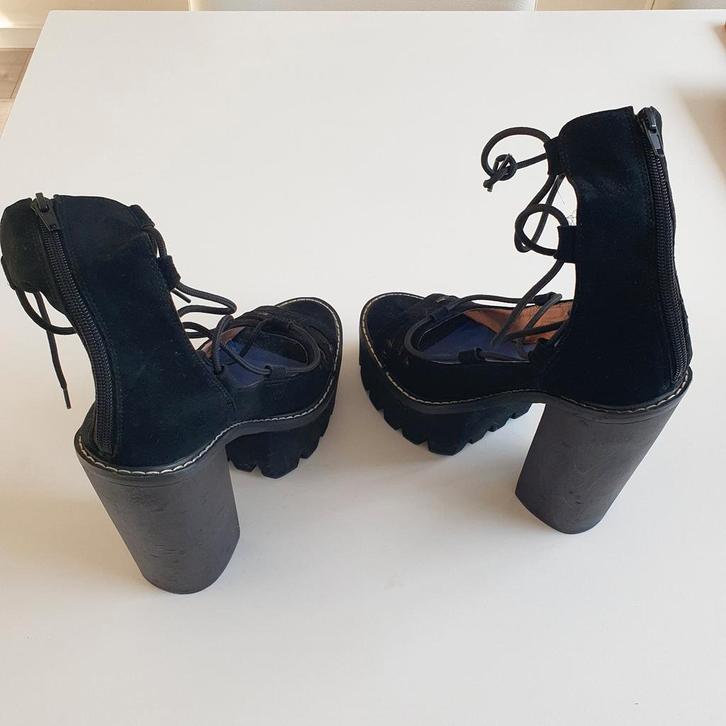 Jeffrey Campbell high heels (maat 40), Kleding | Dames, Schoenen, Gedragen, Lage of Enkellaarzen, Zwart, Verzenden