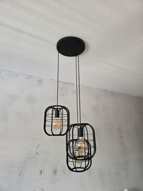Hanglamp zwart Nero, Huis en Inrichting, Lampen | Hanglampen, Zo goed als nieuw, 75 cm of meer, Metaal, Overige materialen, Ophalen of Verzenden