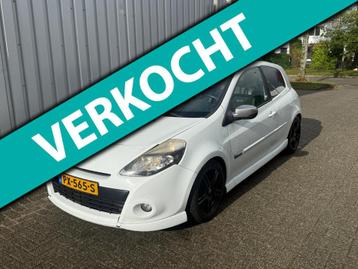 Renault Clio 1.6 GT / panorama beschikbaar voor biedingen