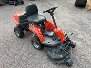Gebruikte Husqvarna Rider R111B zitmaaier frontmaaier Hydro beschikbaar voor biedingen